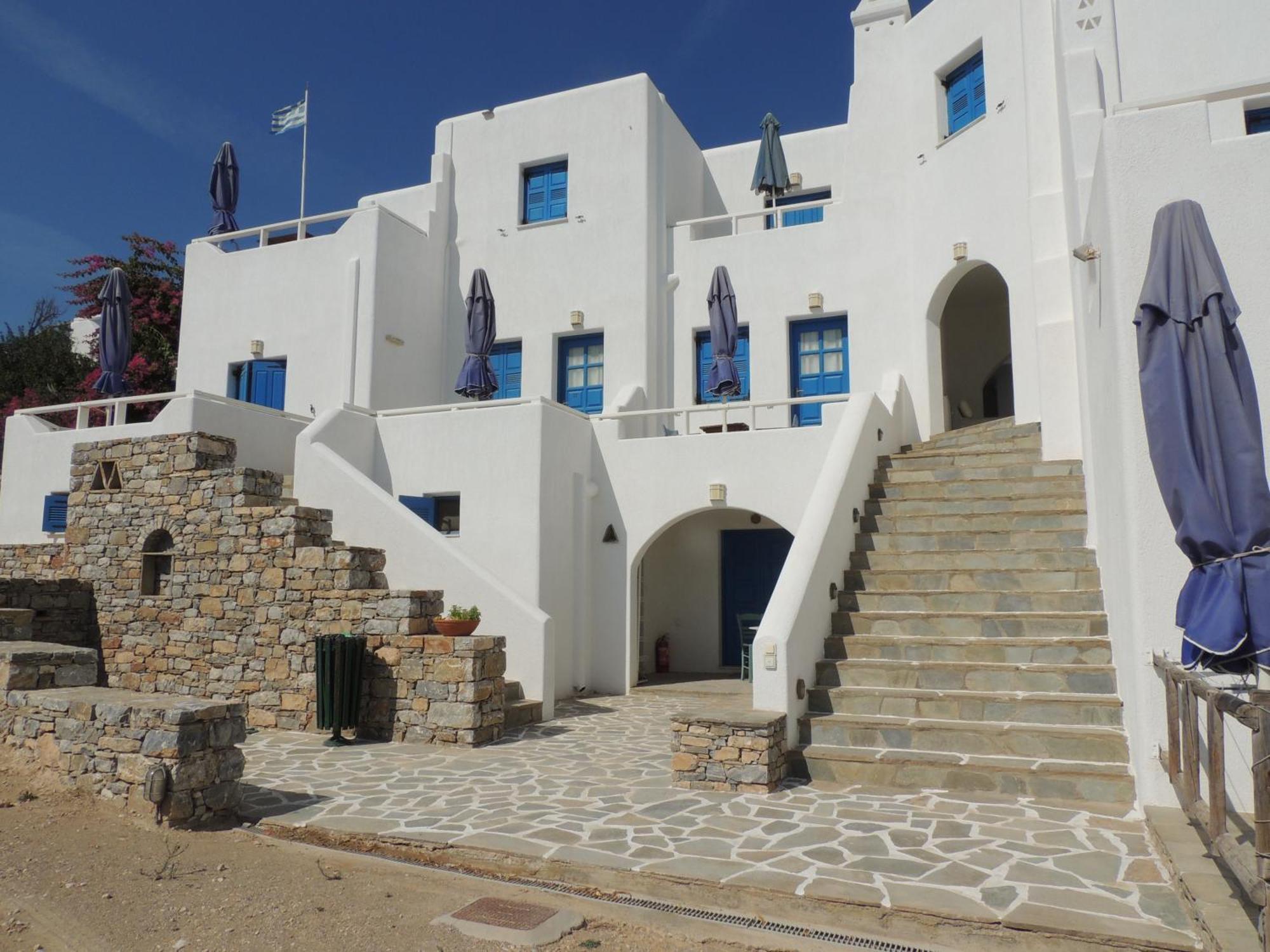 Filoxenia By Grispos Villas Schinoussa Exterior photo