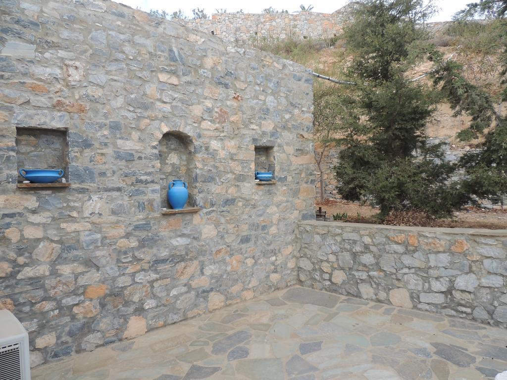 Filoxenia By Grispos Villas Schinoussa Exterior photo