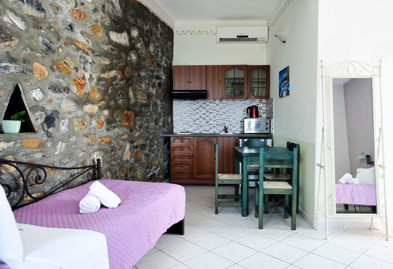 Filoxenia By Grispos Villas Schinoussa Exterior photo